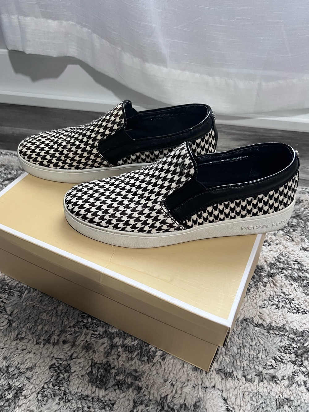 Michael Kors Houndstooth Slip-On Loafers